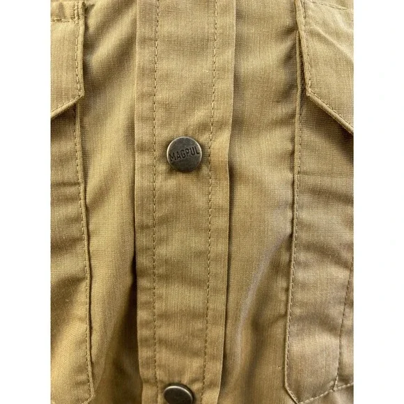 Magpul Industries Men's M Khaki Mustard Long Sleeve Button-Up Shirt Snap Pockets - Picture 2 of 5
